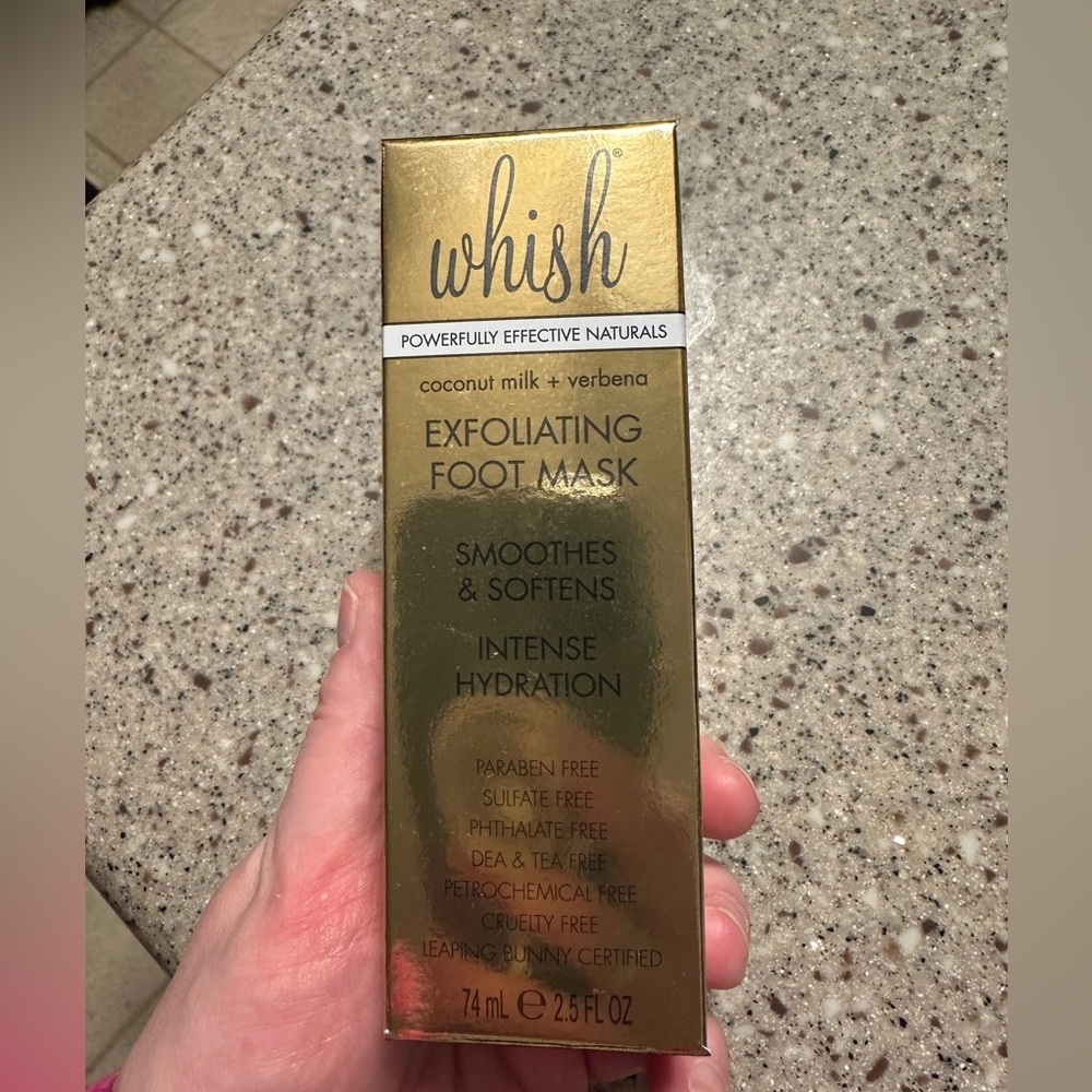Whish Exfoliating Foot Mask New in Box
